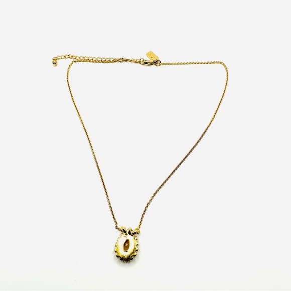 β
Kate Spade New York Gold-Tone Teardrop Crystal Pendant Necklace β
- Picture 16 of 17